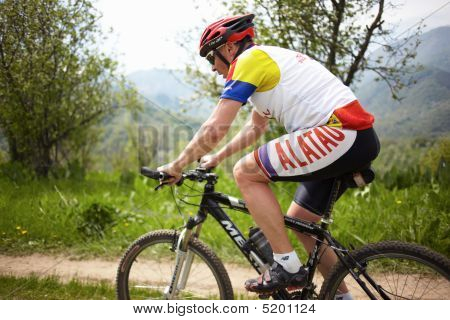 ภูเขาจักรยานแข่งขันครอสคันทรี