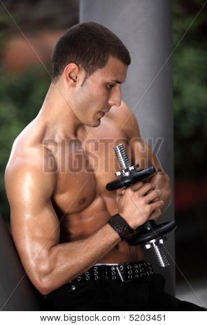 Dumbbell