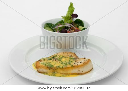 Swordfish & Salat