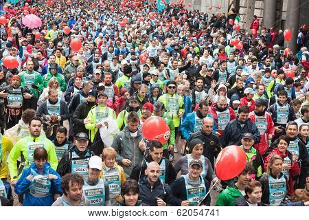 Athletes Taking Part In Stramilano Half Marathon