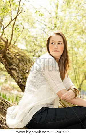 Německá dívka v parku