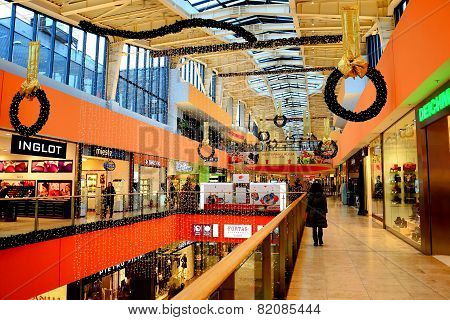 Vilnius Ozas Schopping House Centre Internal View