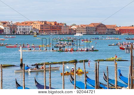 Italy. Venice. Vogalonga Regatta.