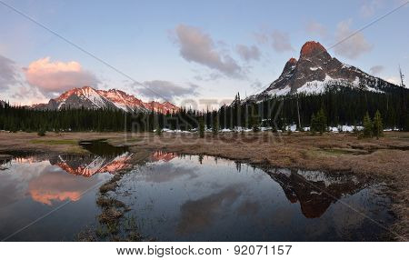 Liberty Bell And Kangaroo Ridge Sunset