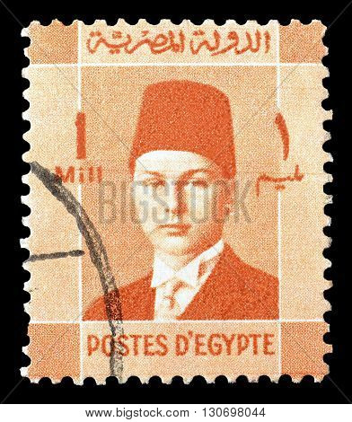 EGYPT - CIRCA 1937 : Cancelled postage stamp printed by Egypt, that shows king Farouk.