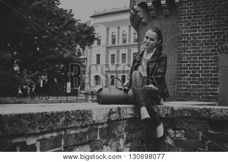 Beautiful girl traveling in the ancient town