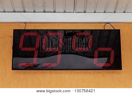 Moisture Measuring Meter. Outdoor display of the moisture meter. Humidity 99%.