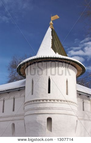 Torre del monasterio de Andronnikov