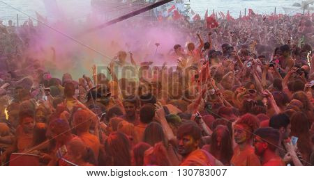 Color Up Run In Istanbul