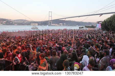 Color Up Run In Istanbul