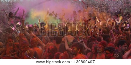 Color Up Run In Istanbul
