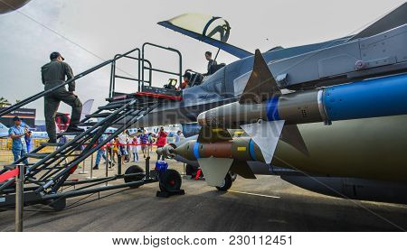 Singapore - Feb 10, 2018. A Mcdonnell Douglas F-15e Strike Eagle Fighter Aircraft Of Singapore Air F