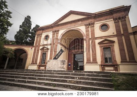 Barcelona,spain-june 8,2015: Archeology Museum, Museu Arqueologia Located In Old Palace Built For 19