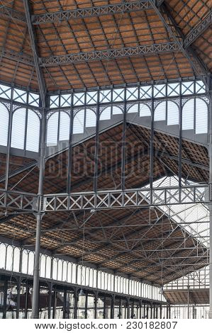 Barcelona,spain-november 27,2015:interior, Iron Ceiling Of El Born Cultural And Memorial Center, Cul
