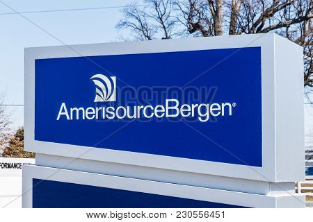 Whitestown - Circa March 2018: Amerisourcebergen Pharmaceutical Distribution Center. Walgreens (wba)