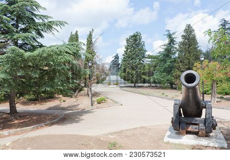 Sevastopol, Crimea, - August 13, 2012: Monument To The Hero Of The Crimean War Of 1853-1856 Admiral 
