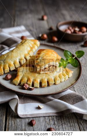 Nusskämme - Traditional German Hazelnut Combs