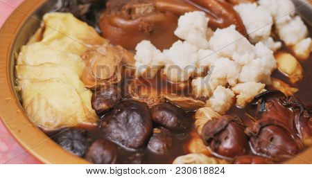 Hong Kong cuisine Poon Choi for lunar new year 
