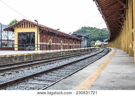 Guararema, Sp, Brazil, December 20, 2017. Guararema Railway Station, Inaugurated In 1927, Typical Of
