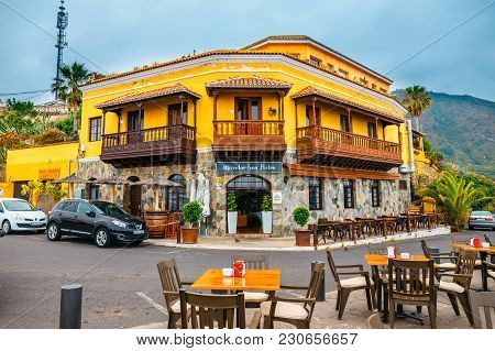 Garachico, Tenerife, Spain, June 08, 2015: Restaurant At The Viewpoint Near Garachico, Tenerife, Can