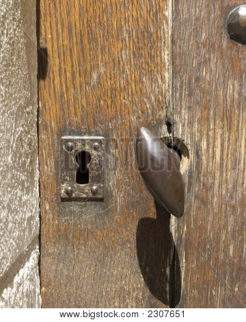 Castle Door W Key Hole