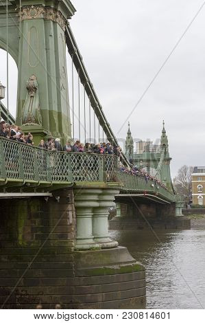 London, 10 March 2018: Spectators On Hammersmith Bridge Waiting To Watch The Womens Head Of The Rive
