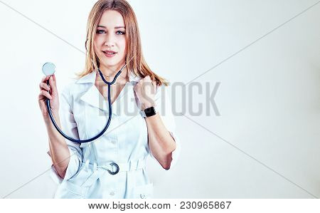 Emale Doctor On Duty Welcoming Patient At The Hospital, Friendly Professional, Healthcare