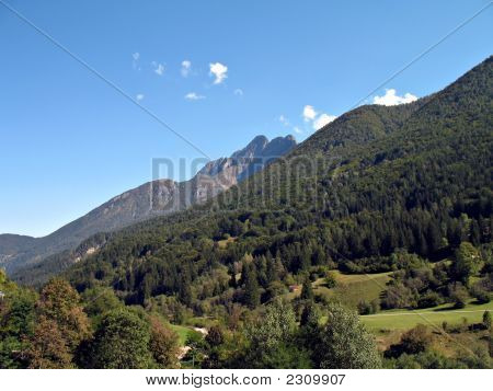 แนวภูเขา