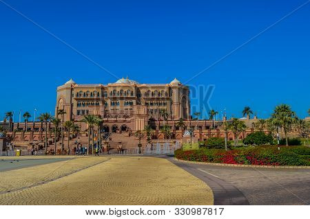 Majestic And Palatial Beach Front Five Star Hotel Known As Emirates Palace In Abu Dhabi In United Ar