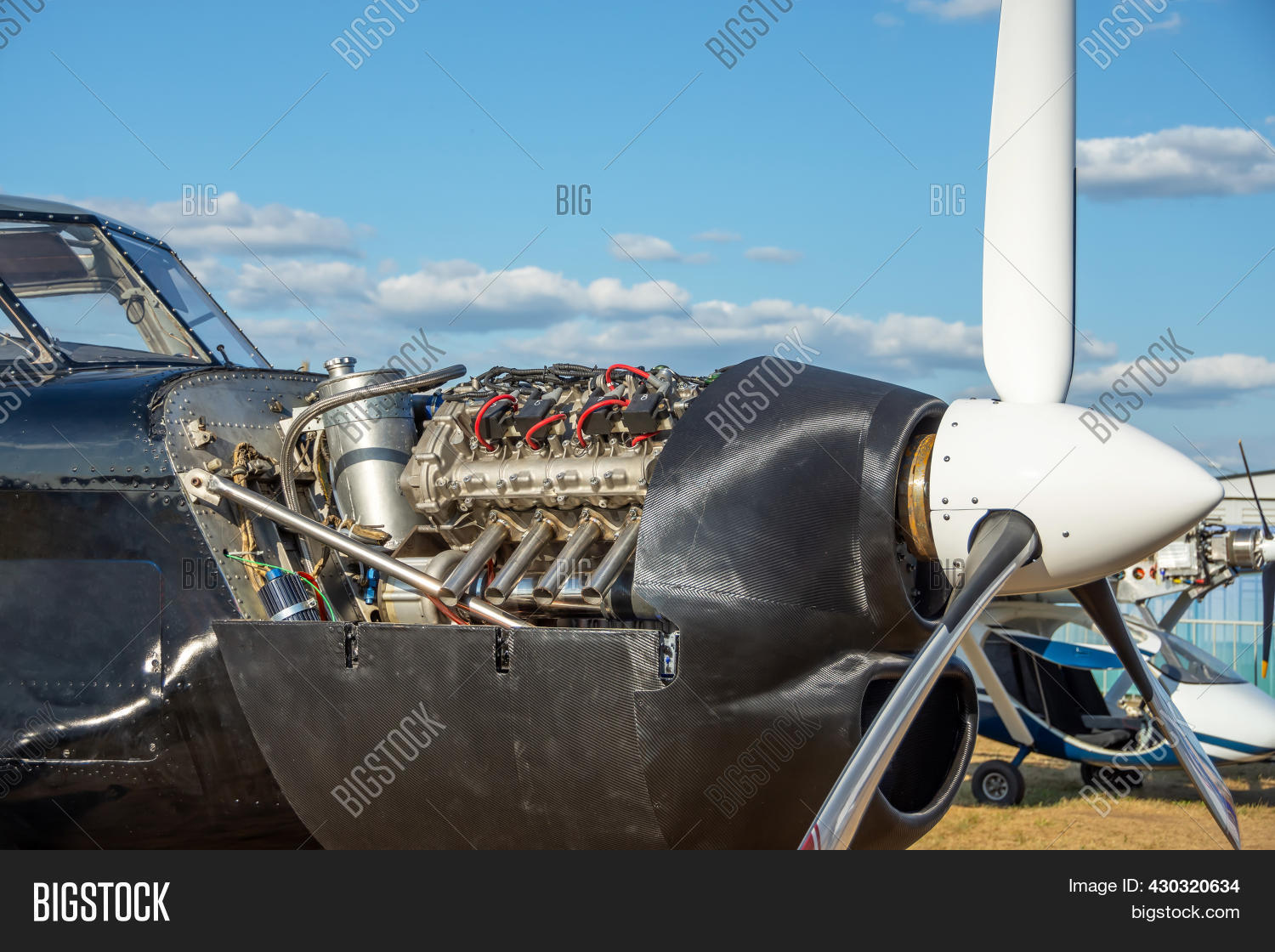 Light Engine Aircraft Image & Photo (Free Trial) | Bigstock