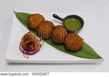 Corn Tikki, Also Known Bhutte Ki Tikki, Deep Fried Corn Patties Rolled With Corn Flakes, Indian Snac