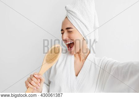 Happy Woman, Facial Emotions, Bath At Home, Good Temper, Singing Song Hold Body Brush As Microphone