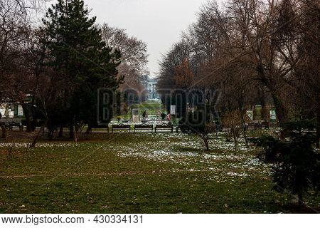Winter Scene In Cismigiu Park Bucharest. Cismigiu Gardens Located In Downtown Bucharest, Romania