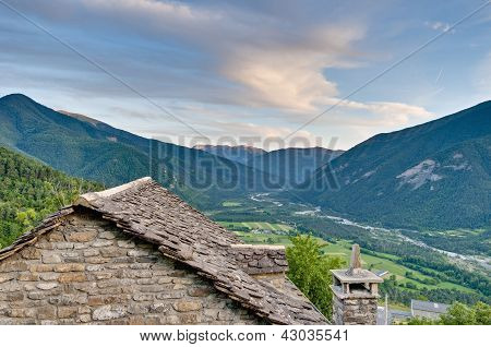 Buesa Valley nær Nationalparken Ordesa Y Monte Perdido