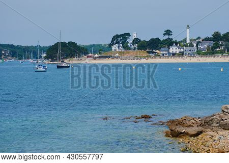 Benodet, Brittany, France - July 10, 2019: View To The Beach With People On A Sunny Day In Benodet ,