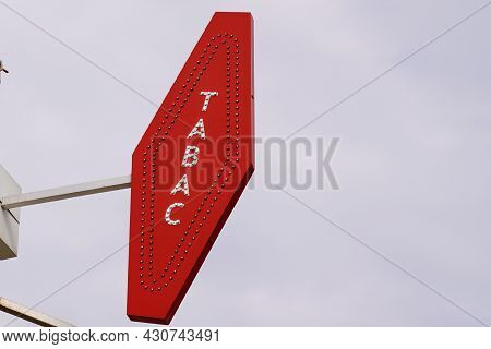 Bordeaux , Aquitaine  France - 08 20 2021 : Tobacco Text Sign And Brand Logo Of French Store Of Taba