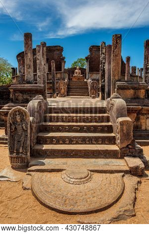 Ancient Vatadage (Buddhist stupa) in ancient city Pollonaruwa in Quadrangle group, Pollonaruwa, Sri Lanka