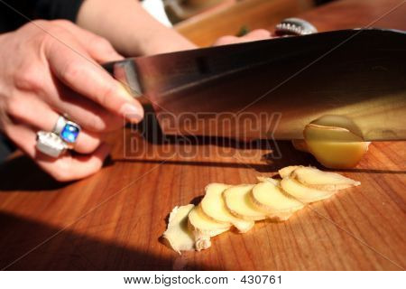 Gingerknifehand