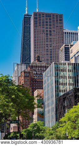 Allerton Hotel Tip Top Tap In Chicago - Chicago, Illinois - June 11, 2019