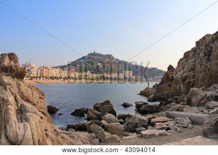 Blanes v létě. Costa Brava, Girona.