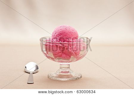 Raspberry Ice Cream