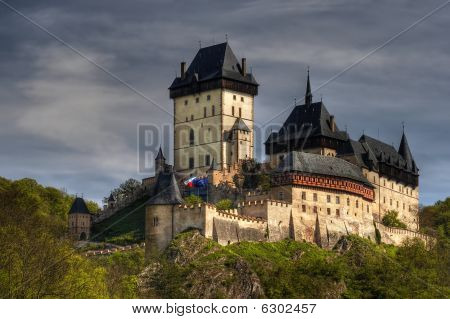 Karlstej - célèbre château gothique