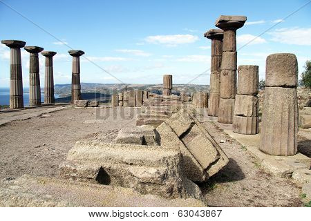 Roofless Temple