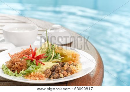 Thai food 