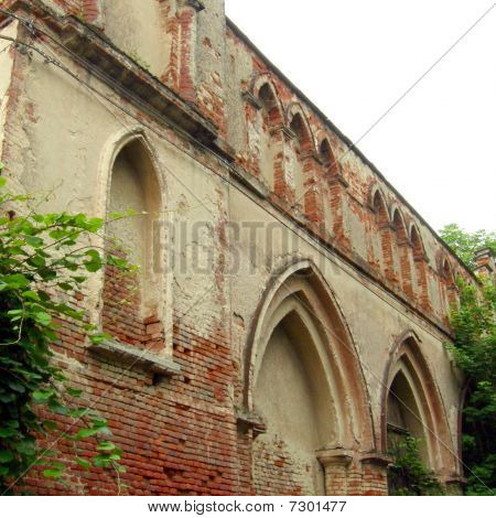 Руины старого замка