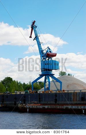 Jeřáb a písek Hill