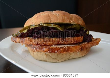 Flæskestegssandwich