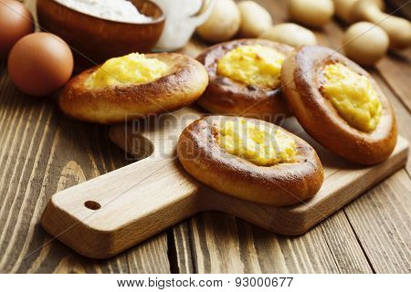 Shangi- Patties With Cottage Cheese Or Potatoes