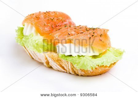 Smoked Salmon, Lettuce And Cheese Snack