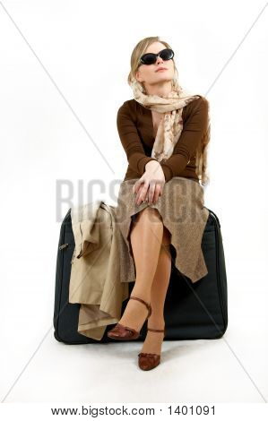 Büyük çanta ile kadın